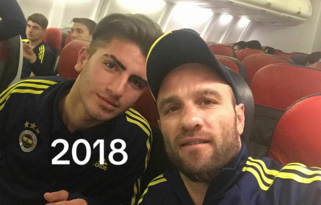 Fenerbahçe’de futbolcuydu: Kasiyer oldu! Mağazada görüntülendi… - Resim : 2