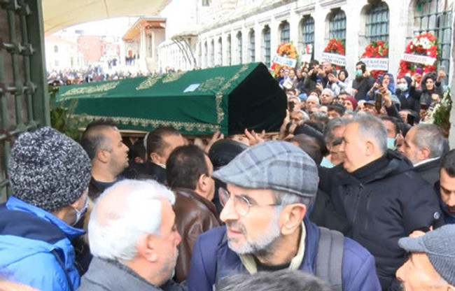 Burhan Çaçan'ın ölümünde ihmal mi var? Nuri Alço cenazesinde anlattı - Resim : 1