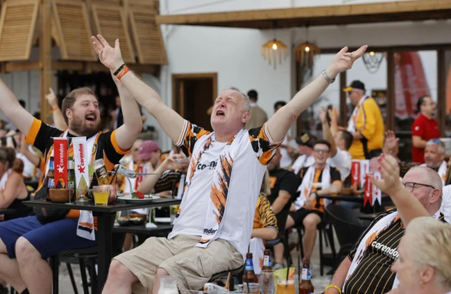 Hull City, Premier Lig coşkusunu Antalya'da yaşadı - Resim : 2