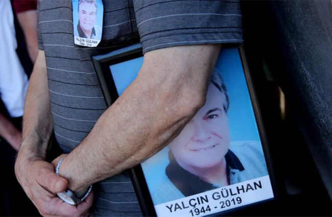 Oyuncu Yalçın Gülhan'a son veda! "Devrik kralım benim, güle güle git" - Resim : 3