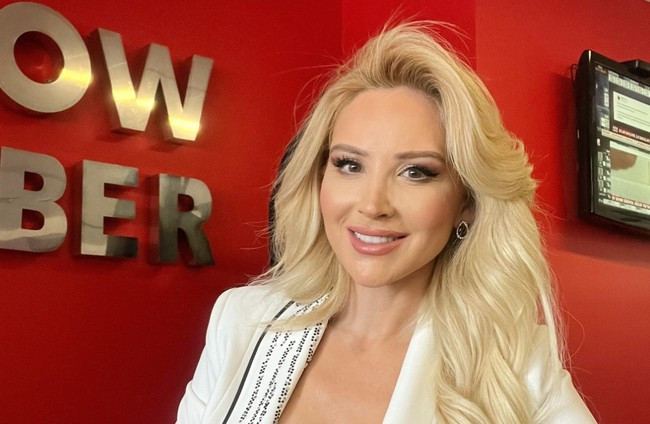 Ünlü ekran yüzü Ekol TV'ye veda etti! ‘Güçlü ve özgür’ mesajı dikkat çekti… - Resim : 2