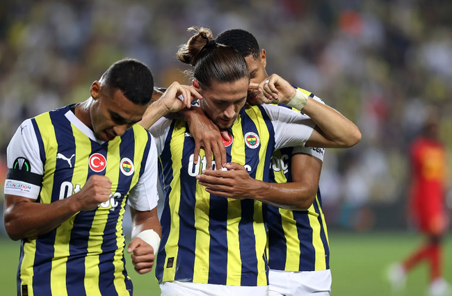 Fenerbahçe, Nordsjaelland'ı güle oynaya devirdi! - Resim : 1