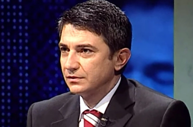 KRT'den üst düzey ayrılık haberi geldi! Eşyalarını toplamıştı… - Resim : 1