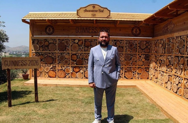 Adana'da dünya rekoru kırıldı: Guinness tescil etti - Resim : 1