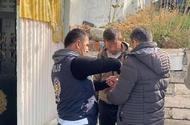 Cinayet şüphelisi, KPSS çıkışı polis ekipleri tarafından yakalandı - Resim : 2