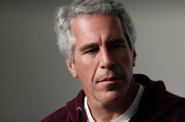 Epstein adına açılan hesaba mavi tık verdiler! Takip ettiği hesaplar bir hayli ilginç - Resim : 1