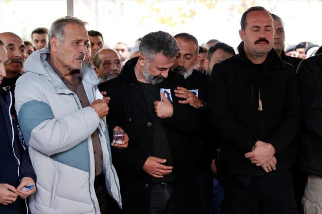 Hain saldırıda yitirdiğimiz 6 cana son veda! Feryatlar göğü inletti - Resim : 2