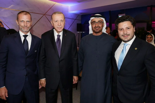 Cumhurbaşkanı Erdoğan, Devler Ligi finalinde! Yanındaki isimler dikkat çekti - Resim : 4