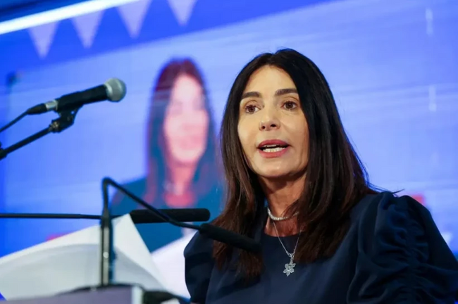 Bakan Uraloğlu, İsrailli bakanı protesto edip salonu terk etti - Resim : 3