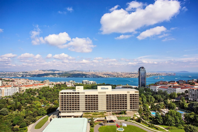Aydın Doğan Hilton Bosphorus'u satışa çıkardı - Resim : 1