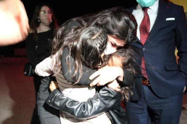 Duygu dolu anlar! Melek İpek yavrularına kavuştu - Resim : 1