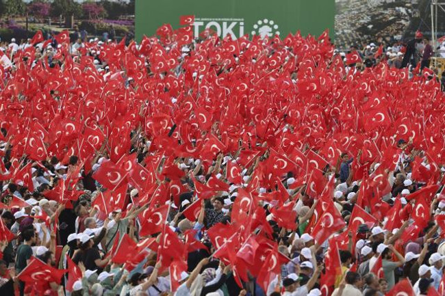 İstanbul'da fetih coşkusu! Alan hıncahınç doldu, kutlamalara yarım milyondan fazla kişi katıldı - Resim : 3
