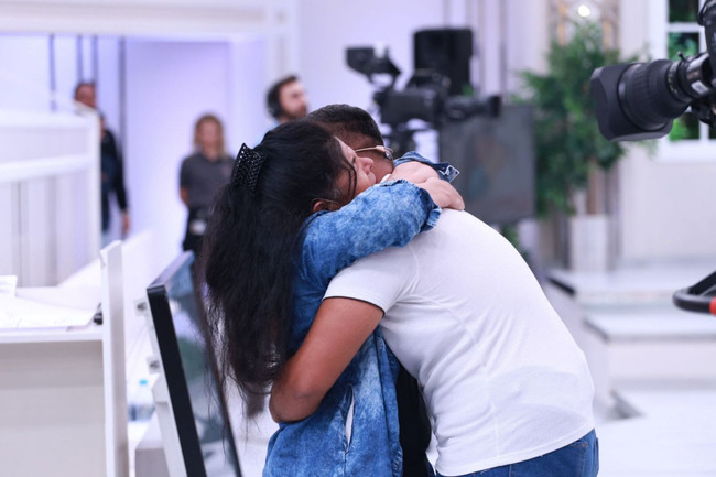 18 yıllık hasret Esra Erol'da sona erdi! Gözyaşları sel oldu - Resim : 3