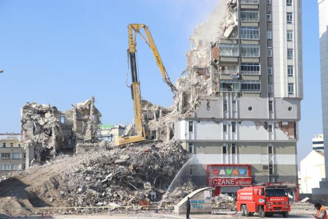 Kayseri'de 4.4 büyüklüğünde deprem meydana geldi - Resim : 2