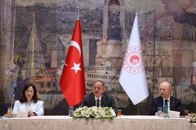 Mehmet Özhaseki açıkladı! İstanbul'a özel deprem yasası geliyor: '4 aşamalı planımız var' - Resim : 1
