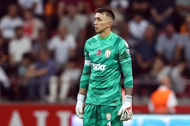 Seçil Erzan'ın yeni mesajları ortaya çıktı! ''Muslera konuşursa hepimiz biteriz" - Resim : 3