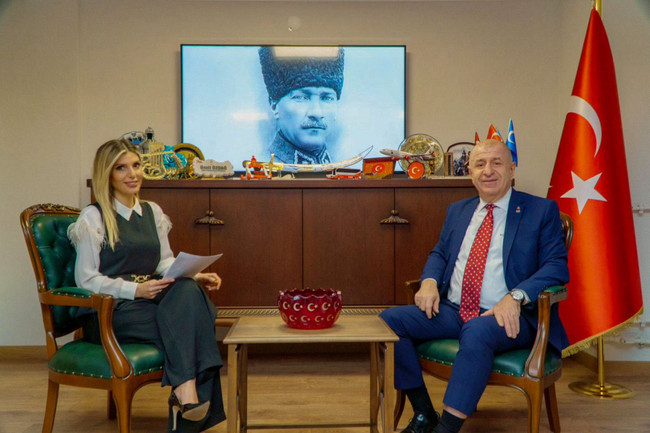 Ümit Özdağ'dan yaylım ateşi: "İmamoğlu kutsalı olmayan bir siyasetçidir!" - Resim : 1