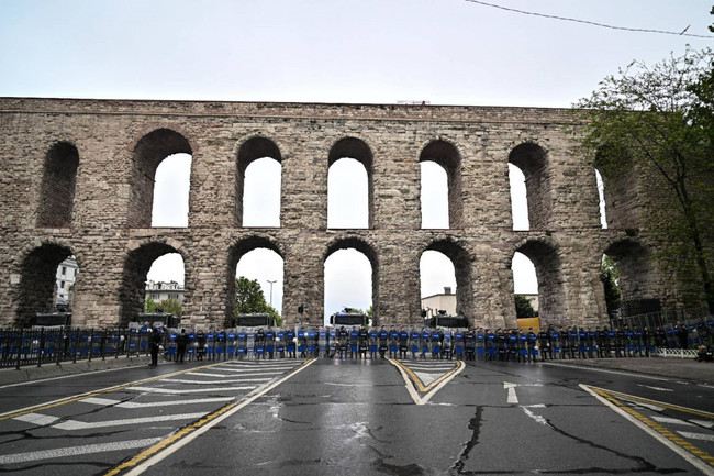 Bu görüntü 1 Mayıs’a damga vurdu! ‘Sınırları böyle korusaydınız…’ - Resim : 1