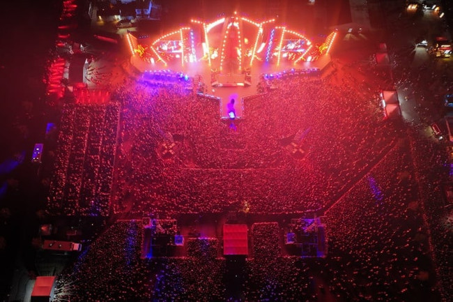 Jennifer Lopez İstanbul'da konser verdi - Resim : 2