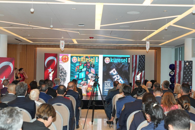 New York’ta anlamlı buluşma! Türk ve Amerikalı gazeteciler dostluk gecesinde bir araya geldi! - Resim : 4