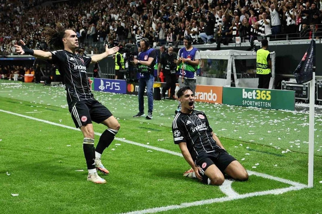 Cimbom’dan Şampiyonlar Ligi’ne kötü başlangıç! Almanya'da ağır yenilgi - Resim : 5