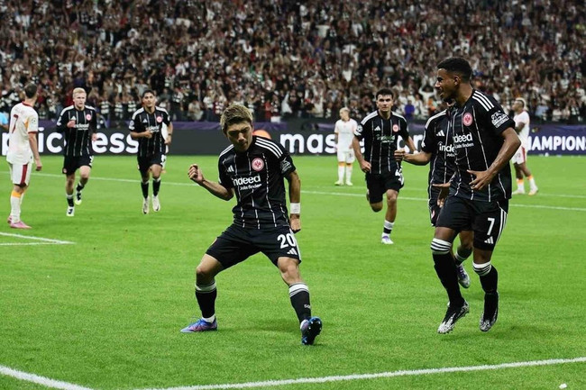 Cimbom’dan Şampiyonlar Ligi’ne kötü başlangıç! Almanya'da ağır yenilgi - Resim : 3