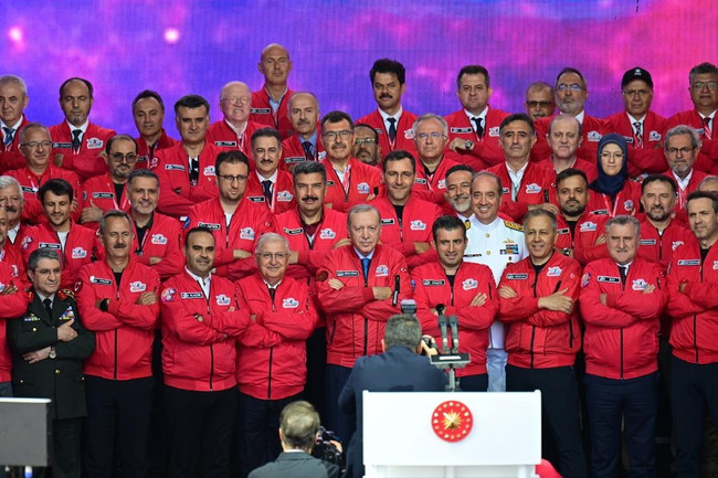 Cumhurbaşkanı Erdoğan Netanyahu’ya resti çekti: “Kudüs bizim, tek çakıl taşını bile vermeyiz!” - Resim : 4