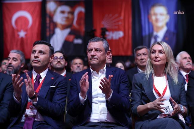 Özel’den Erdoğan’a sert tepki... “Türkiye’yi Trump’la trampa ettirmeyeceğiz” - Resim : 1