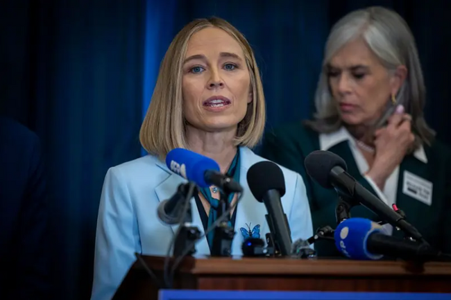 Epstein dosyasını aydınlatan üç gazeteci: Skandal nasıl ortaya çıktı - Resim : 4