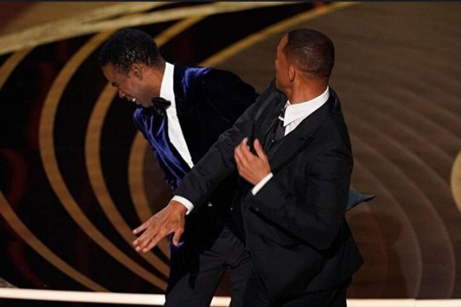 Will Smith ve Chris Rock arasındaki tokat olayında yeni detaylar! Eşinin üzüntüsünü görünce... - Resim : 2