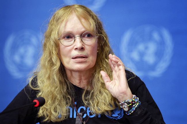 Elon Musk'ın Twitter'ı satın almasının ardından, hangi ünlüler hesabını kapattı? - Resim : 2