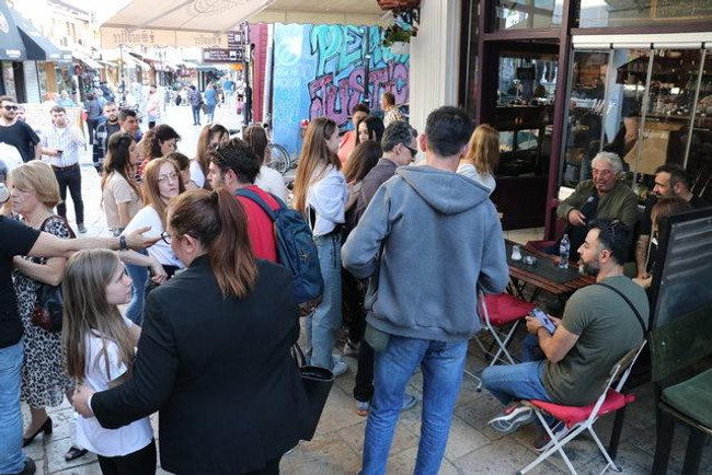 Erdal Özyağcılar, Balkan Ninnisi dizisiyle ekranlara dönüyor! Çekimler Üsküp'te başladı - Resim : 4