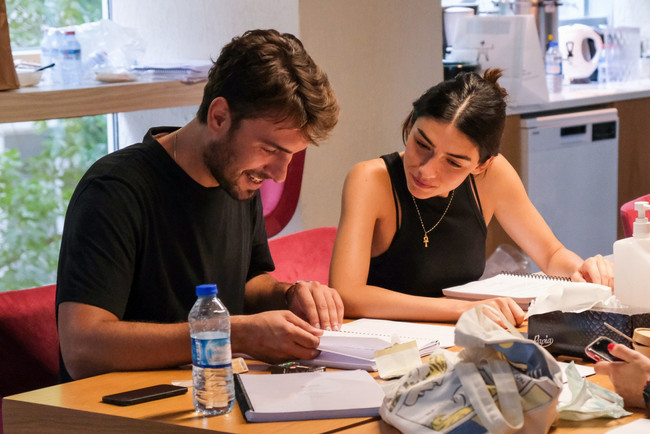 New Amsterdam'ın ilk uluslararası uyarlaması 'Hayat Bugün'e dış basında büyük ilgi! - Resim : 1