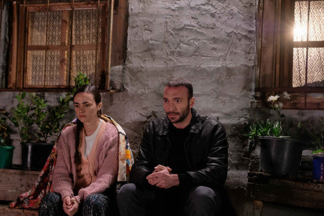 Atv'nin yeni iddialı dizisinin yayın tarihi belli oldu! Merakla bekleniyordu... - Resim : 3