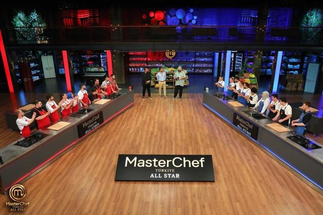 Boğazlar düğüm düğüm! MasterChef'te deprem özel gecesi! "Hakkınız ödenmez" - Resim : 1