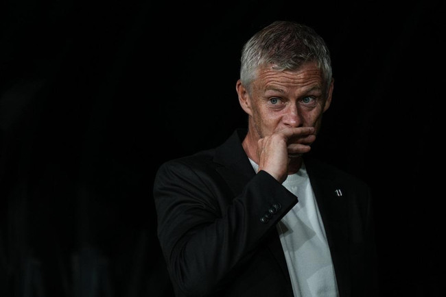 Beşiktaş’ta flaş ayrılık! Avrupa’dan elenen Solskjaer’le yollar ayrıldı - Resim : 1