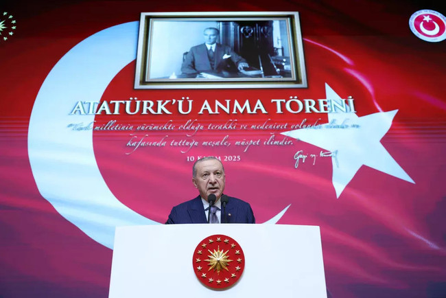 Cumhurbaşkanı Erdoğan'dan 'Atatürk'e hakarete karşıyız' çıkışı! - Resim : 1