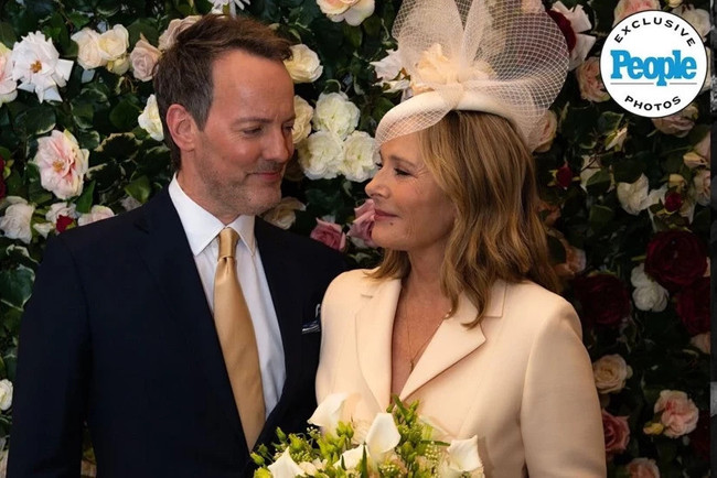 Sex and The City yıldızı Kim Cattrall sessizce evlendi - Resim : 1