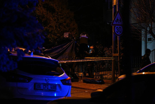 Ankara’da kan donduran aile katliamı! Annesini, küçük kızını ve eşini öldürüp intihar etti - Resim : 1