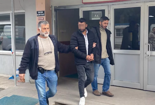 "Beni aldattın" diyerek önce eşini sonra kayınpederini vurdu - Resim : 1
