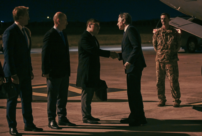 ABD Dışişleri Bakanı Blinken'a İstanbul'da soğuk karşılama - Resim : 1