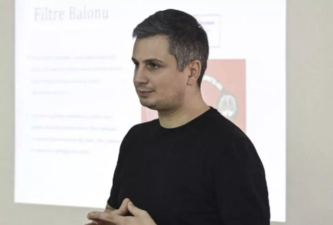 Furkan Torlak'tan 'Kütüphane' itirafı: Mehmet Akif Ersoy mekana böyle götürmüş... - Resim : 3