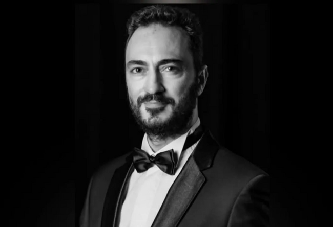 Devlet Opera sanat&ccedil;ısı Emrah Erdem Gedik'in ş&uuml;pheli &ouml;l&uuml;m&uuml;! Balkondan d&uuml;şt&uuml; - Resim : 1