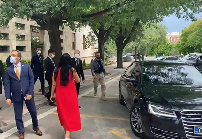 Peker’den 10 bin dolar alan siyasetçi kim? Soylu, Meclis Başkanına söyledi! - Resim : 1