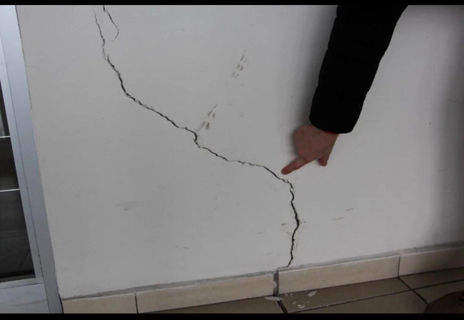 ‘Sabıkalı’ şirkete deprem piyangosu! Yaptığı stadyum kaymıştı… - Resim : 1