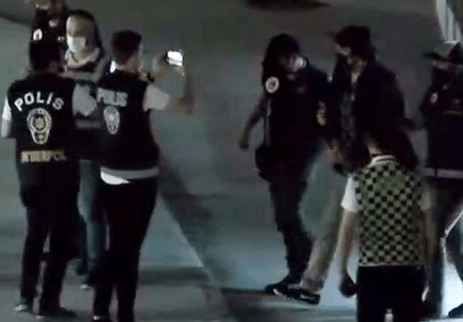 ‘Tosuncuk’ lakaplı Çiftlik Bank’ın kurucusu Mehmet Aydın Türkiye’ye getirildi! - Resim : 2