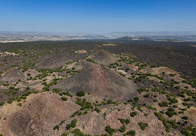 O ilde püskürme riski olan volkan bulundu! Uzmanlar teyakkuza geçti - Resim : 4