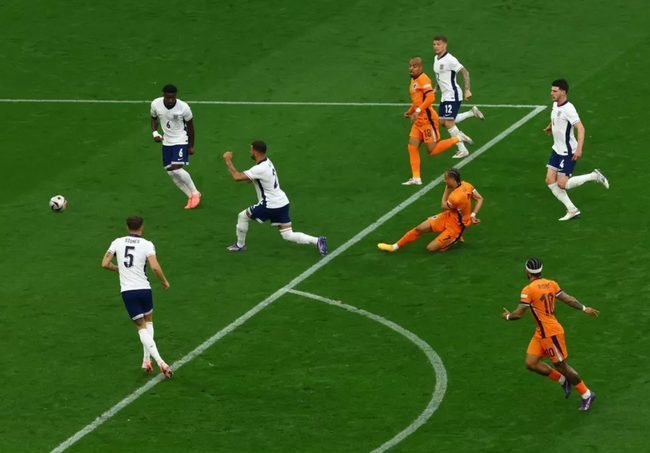 EURO 2024'te finalin adı belli oldu! Son dakika golüyle kazandılar - Resim : 1