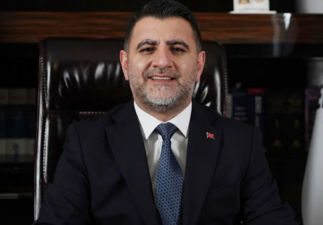 Kulisler yangın yeri! Bomba iddia: Özgür Özel, o ismin kapısını çaldı… - Resim : 1