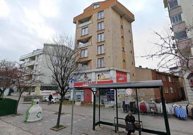 Gebze'de 7 katlı bina çöktü... Enkaz altında kalanlar var - Resim : 2